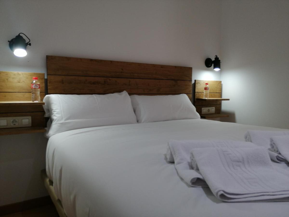 Hostal Cuéntame Evolución Burgos Exterior foto